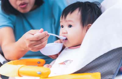 Foods for 9-Month-Old Babies: Safe Choices and Meal Plans