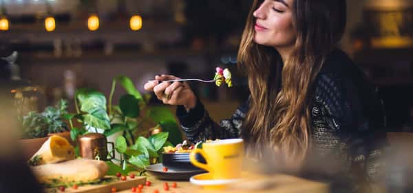 How to Become Healthier: 50 Easy Steps to Improve Your Lifestyle