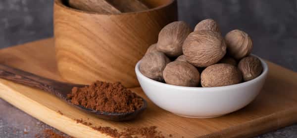 Nutmeg Substitutes: 8 Great Alternatives