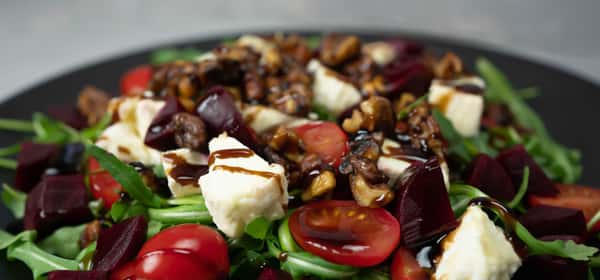 Red Wine Vinegar Substitutes: 8 Great Alternatives